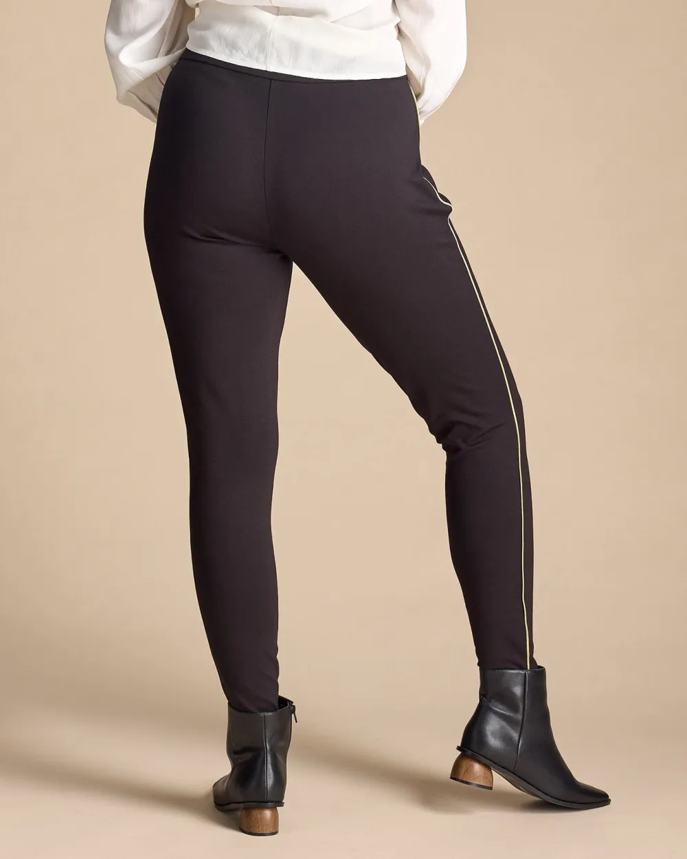 Black Elastic Waist Legging