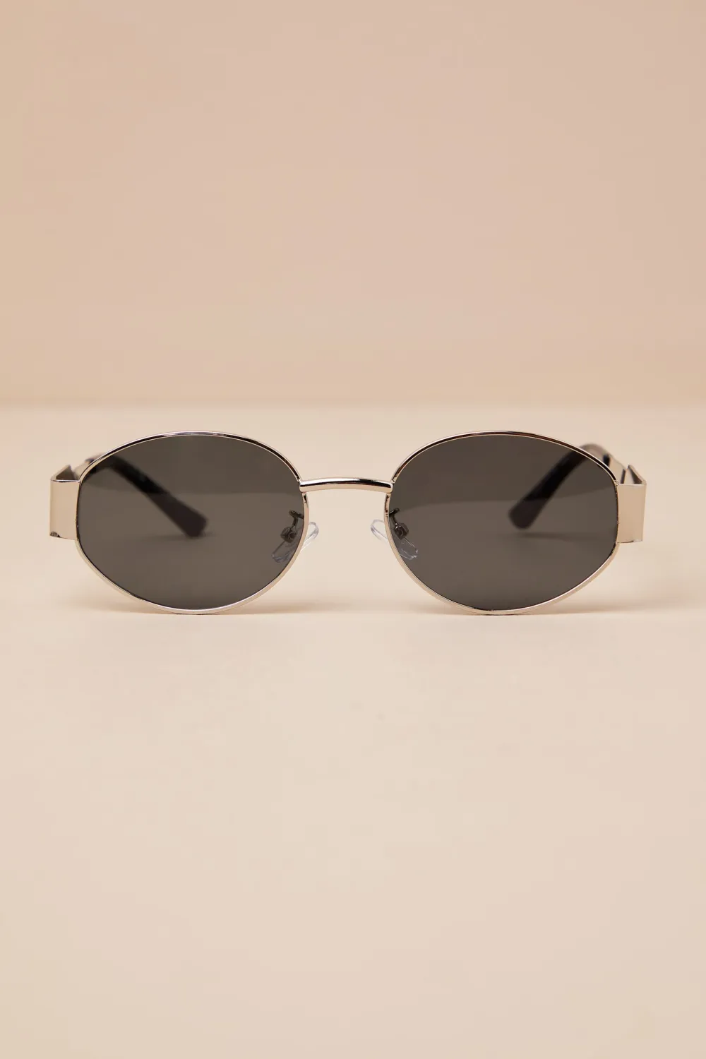 Fashion Shiny Silver And Black Oval Versatile Sunglasses