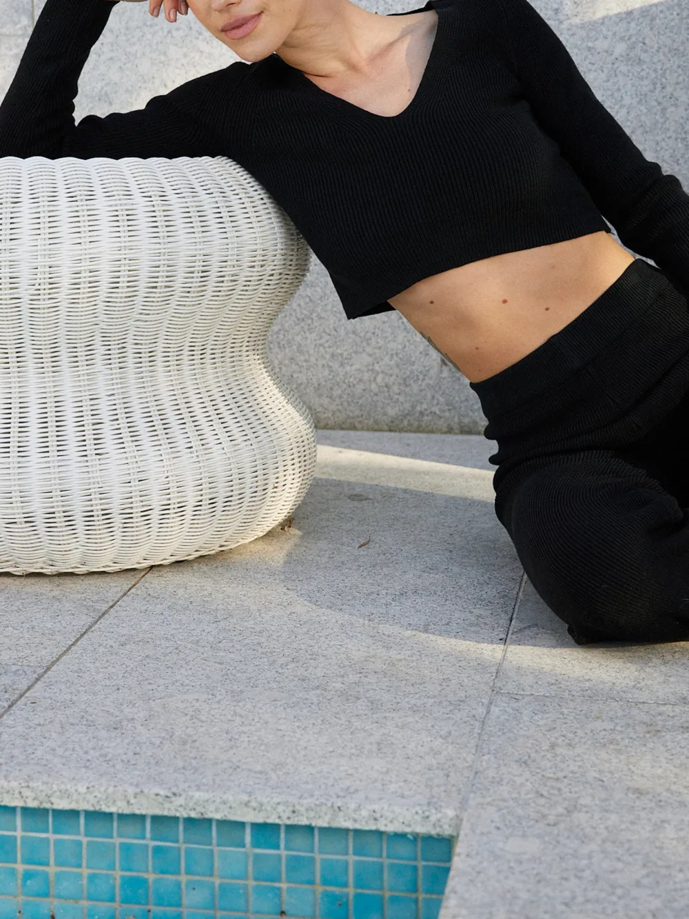 Black Long Sleeve Knit Top