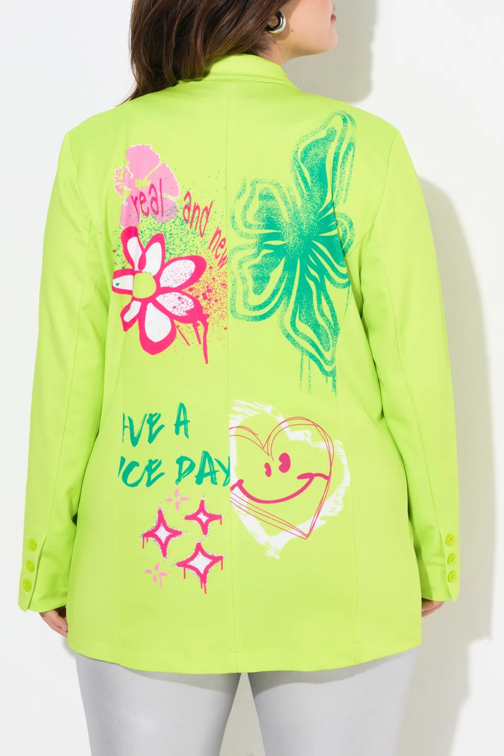 Bright And Lightweight Jacket