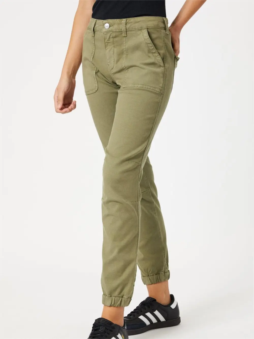 Slim Cargo Pants