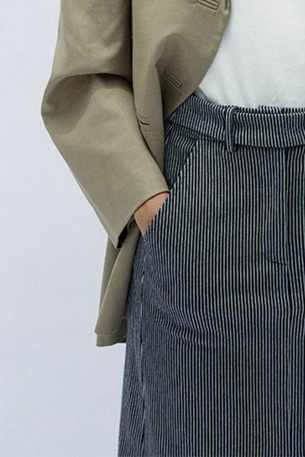 Classic Navy Stripe Slit Slimming Comfortable Skirt