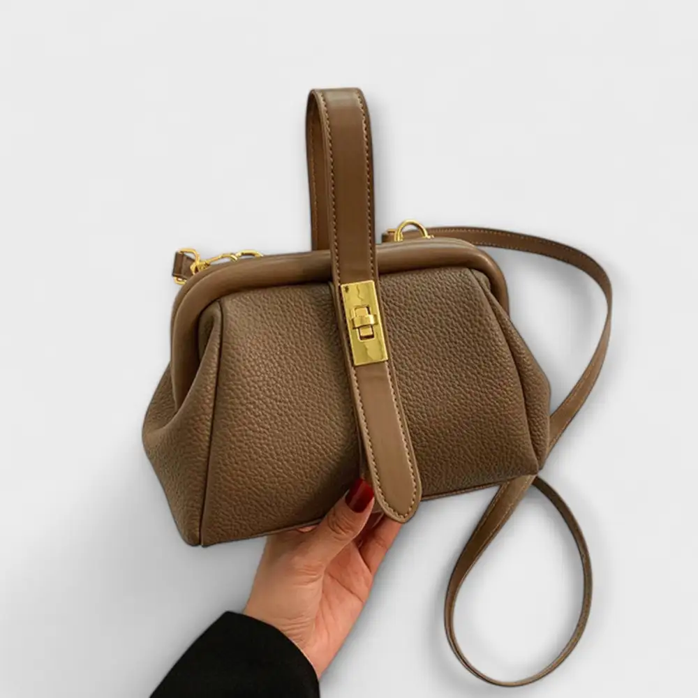 Minimal Carry Handbag