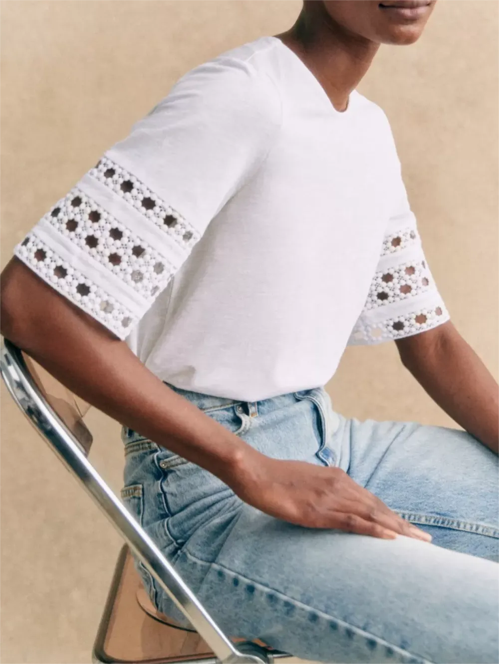 Round Neckline T-shirt