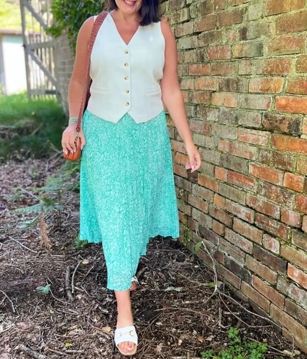 Green Swirling Animal Pleated Midi Skirt