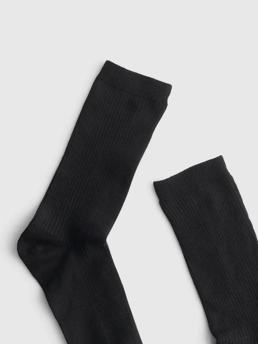 Sleek Black Ribbed Socks