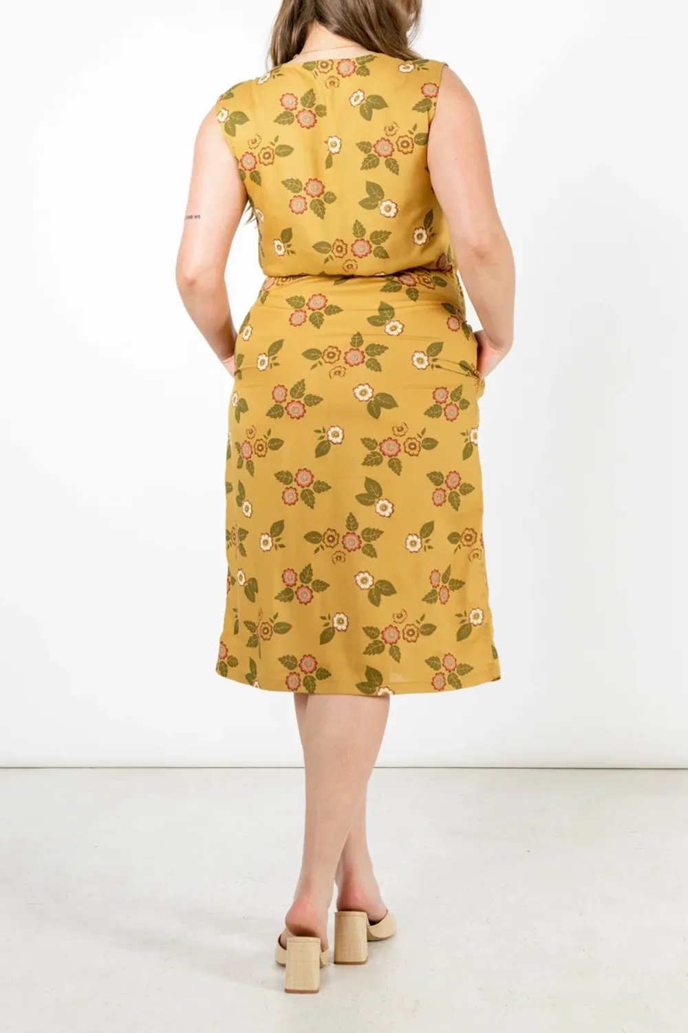 The Regular Crew Neck Dress