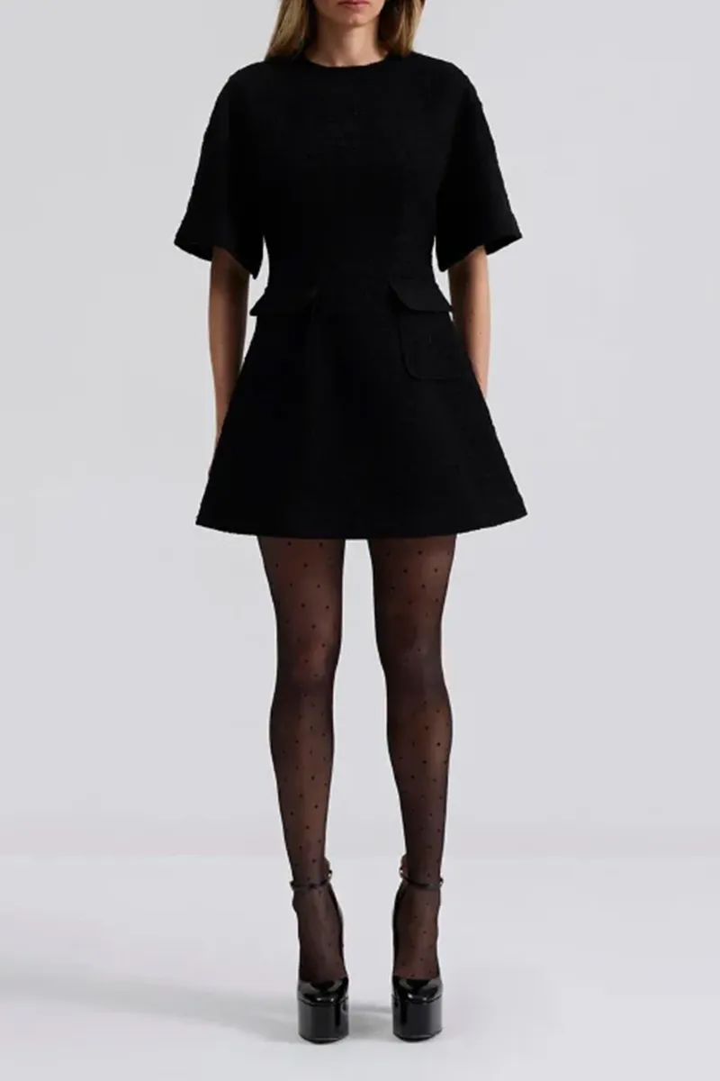 Black Pocket Detailed Short Sleeve Dresses