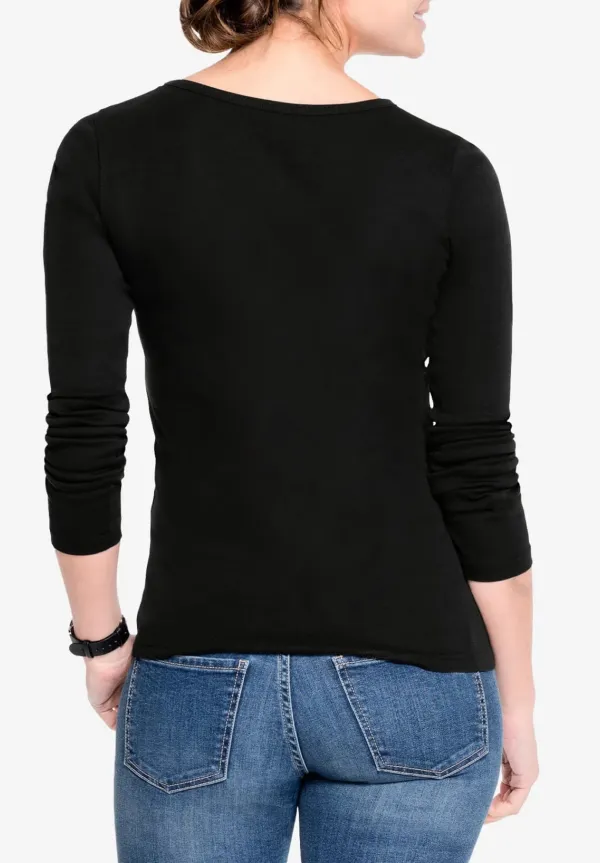 Big Round Neck Long Sleeved T-Shirt