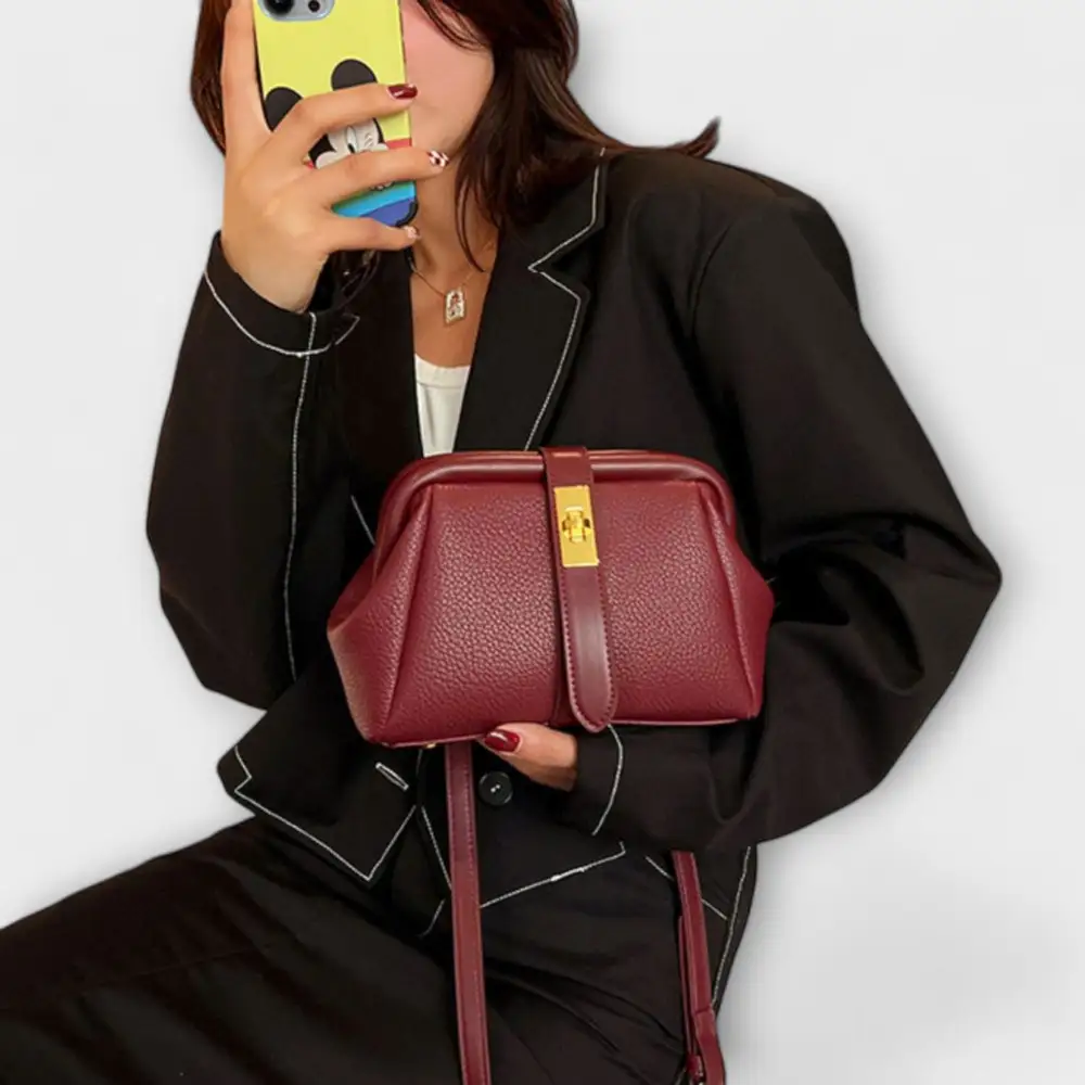 Minimal Carry Handbag