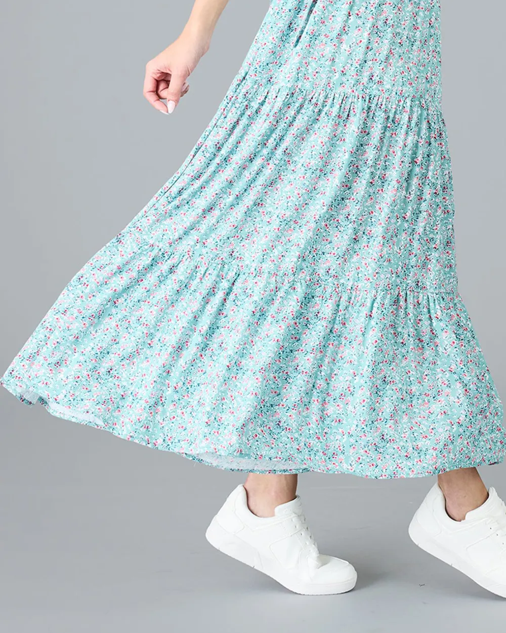 Blue Floral Print Tiered Maxi Dress