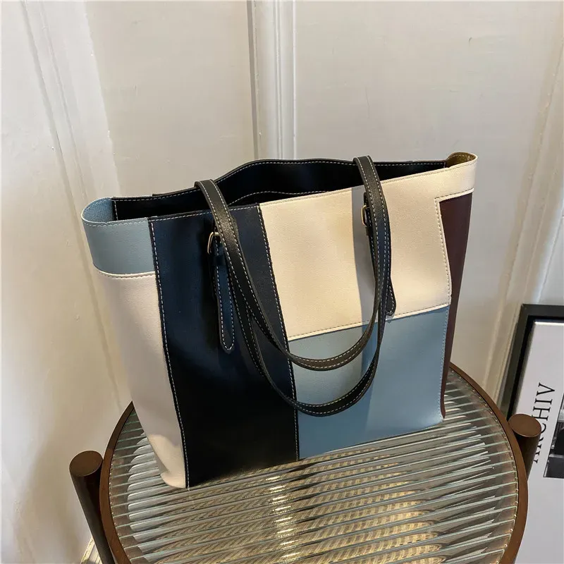 Dusty Blue Geometric Print Zip Shoulder Bag