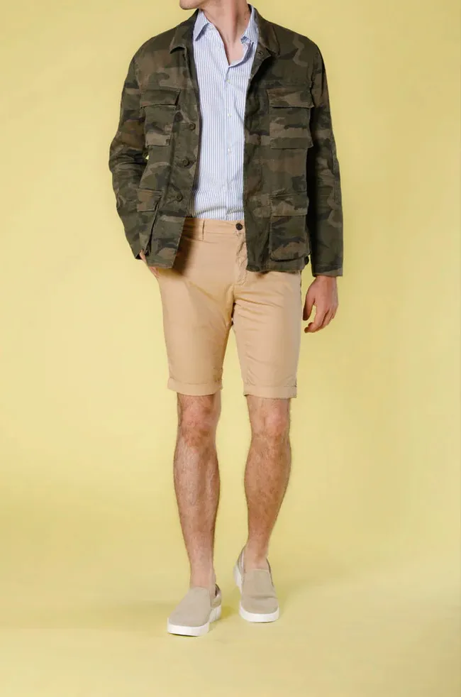 Light Kaki Cotton Twill Cargo Shorts For Men - Regular Fit