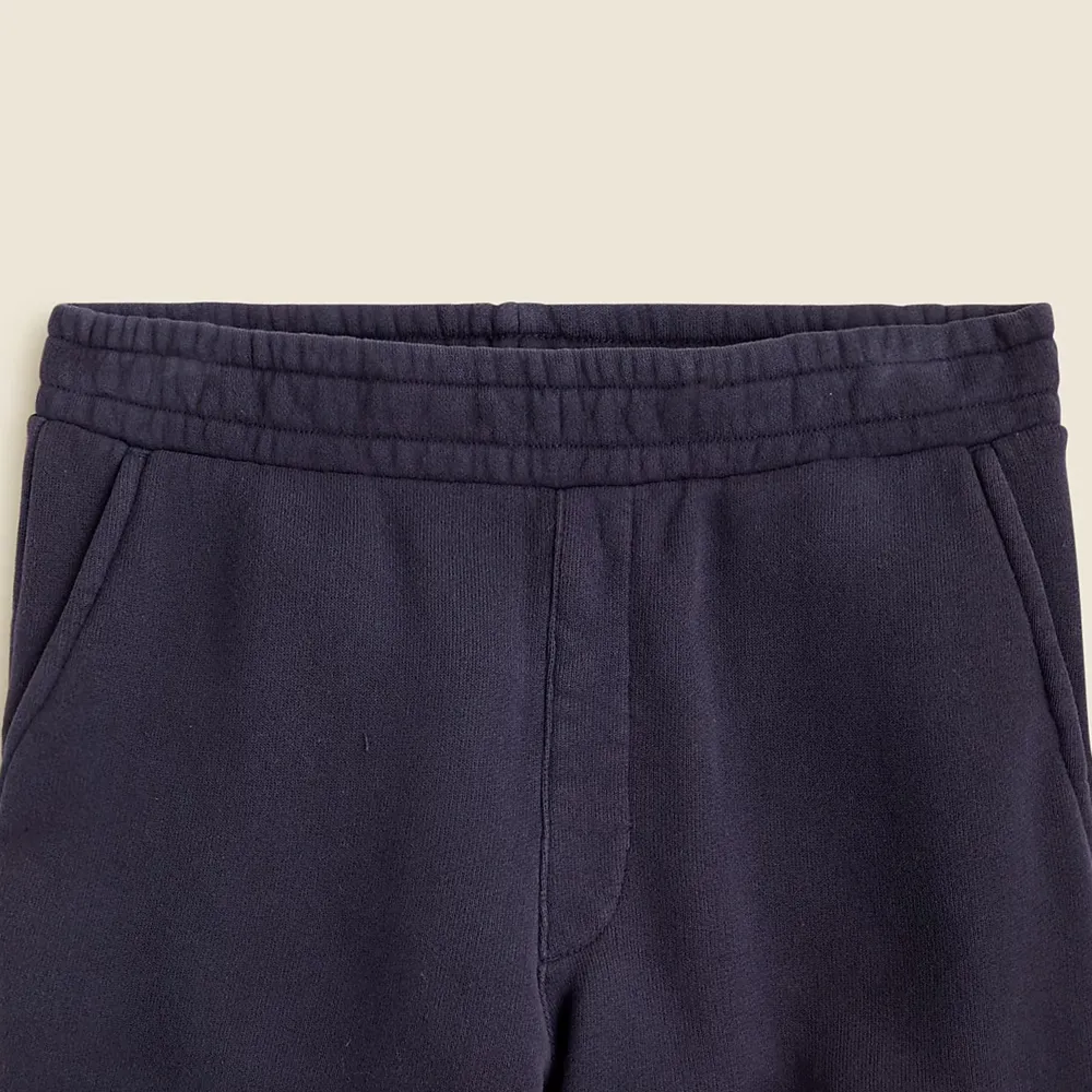 Daily Mid-Waist Shorts