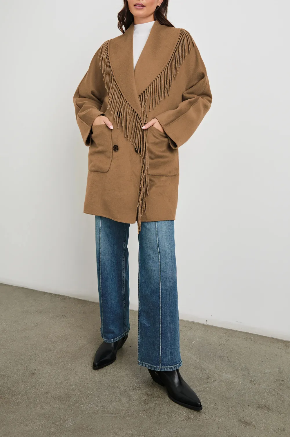 Wool Coat With Fringed Collar Design