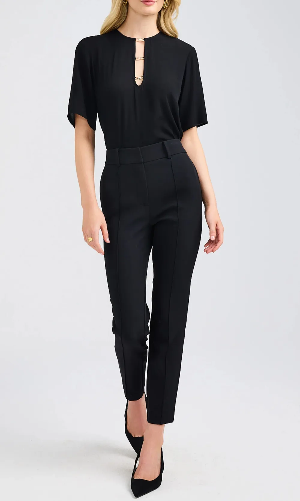 Black Casual Top With A Heavy Design