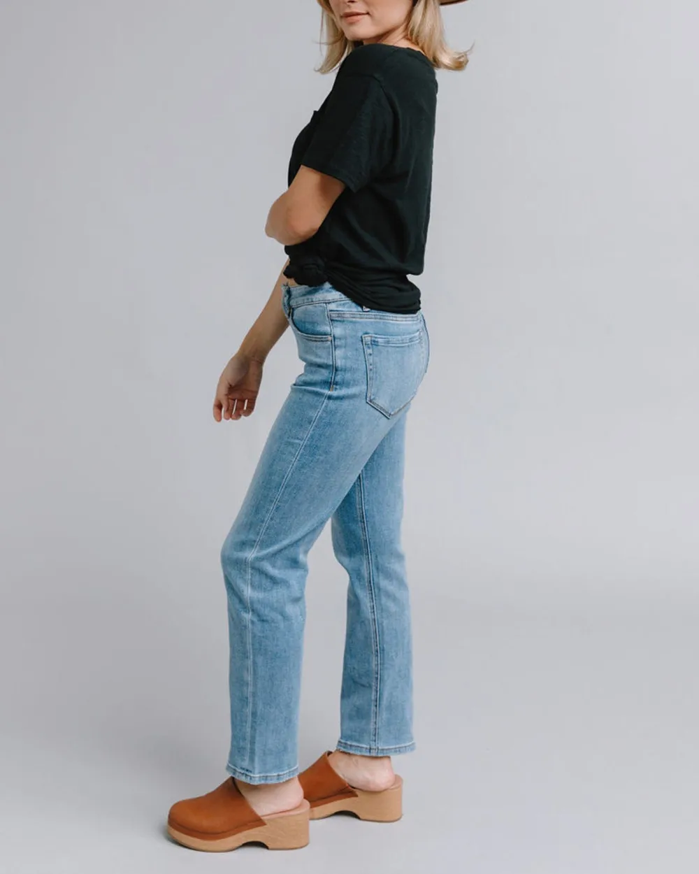 Light Wash Mid Rise Straight Jean