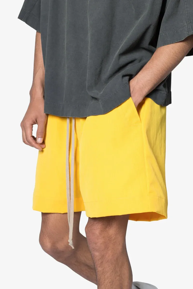 CASUAL STYLE SHORTS