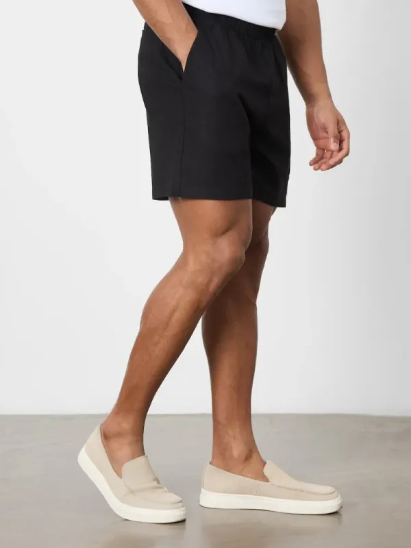 Black Soft And Comfortable Linen Blend Shorts