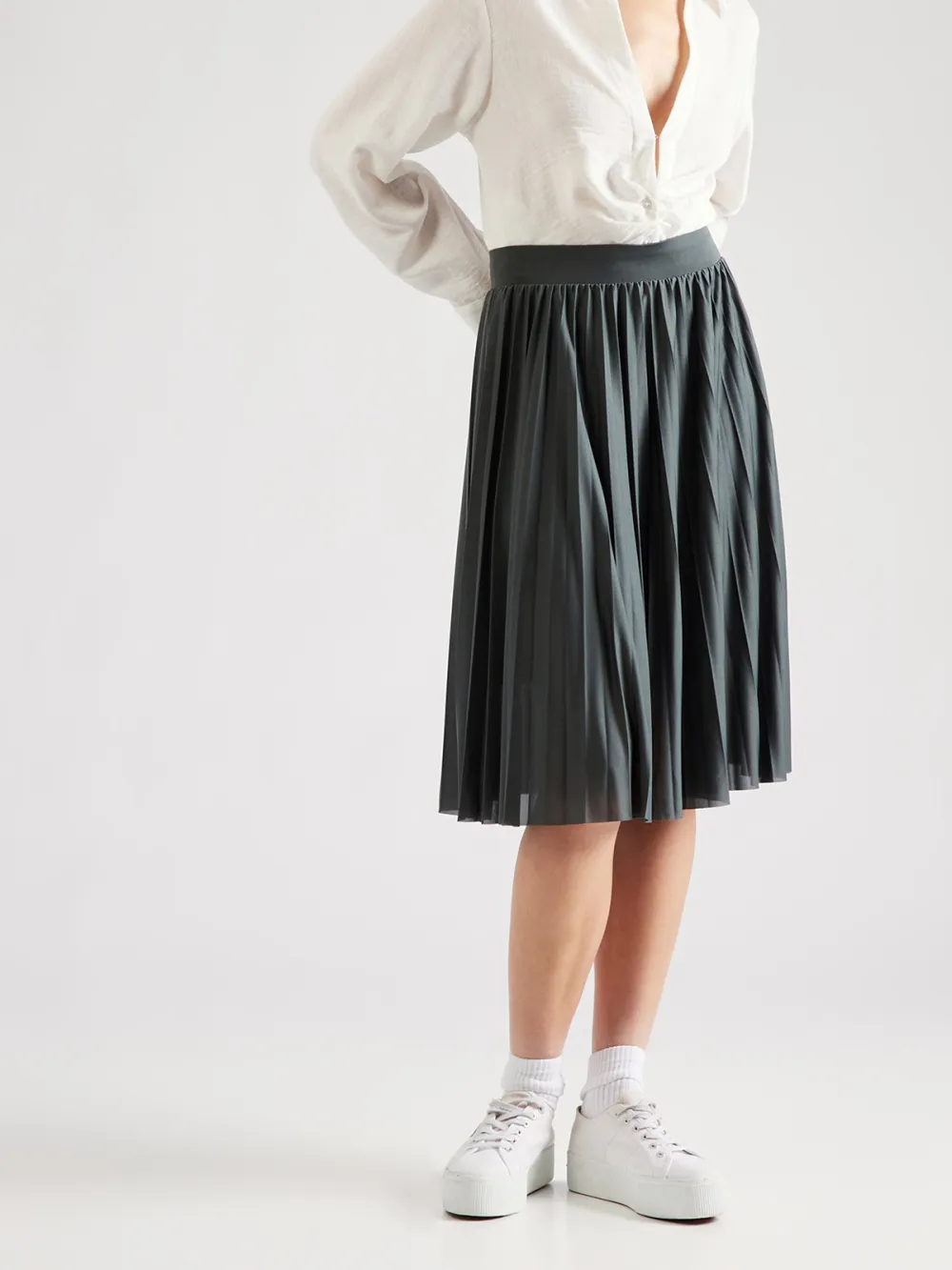 Plain Colored Casual Style Pleated Skirt
