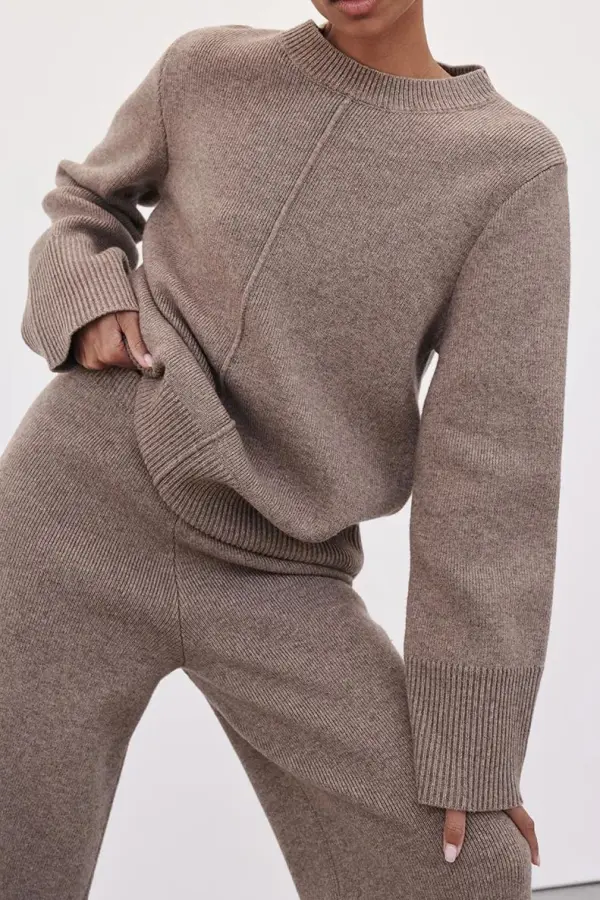 SOLID KNIT JUMPER