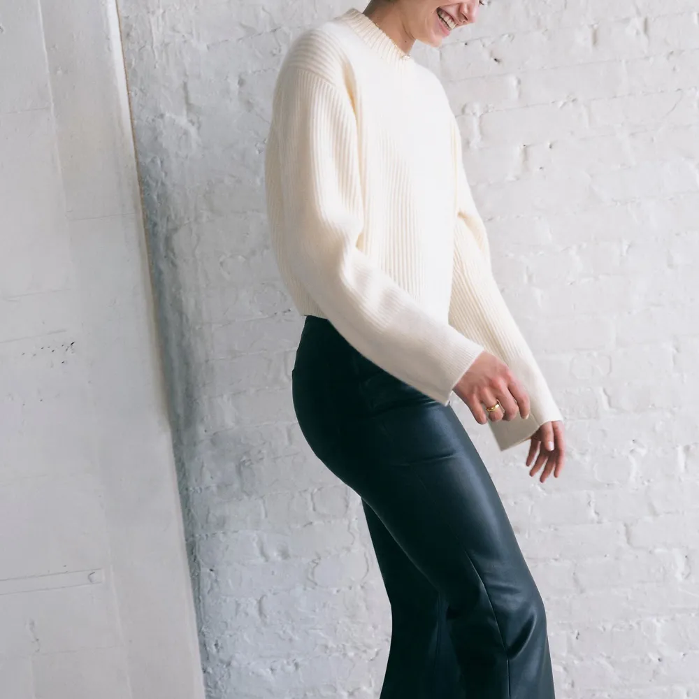 Ribbed Cashmere Cropped Crewneck Sweaters