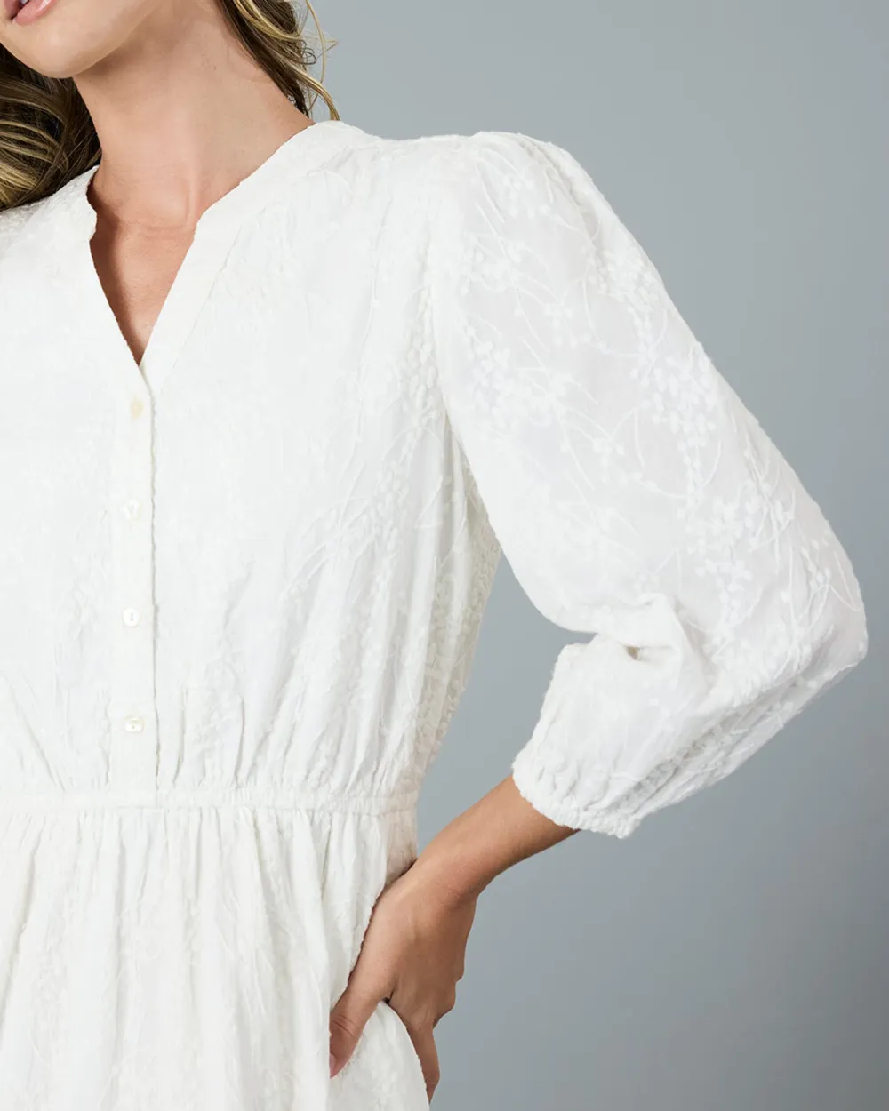 White Side Pockets Maxi Dress