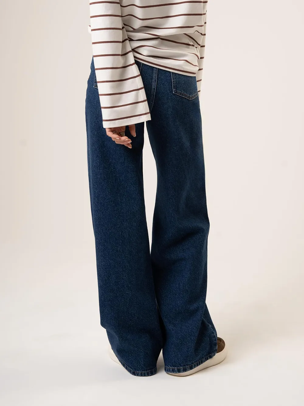 Plain Colored Casual Style Jeans