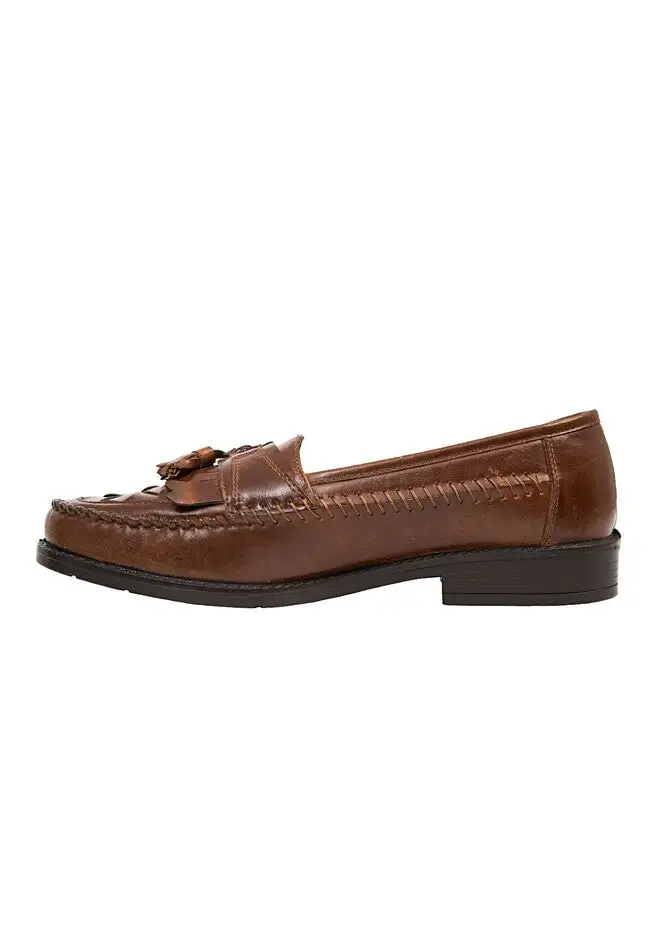 Deer Stags® Kiltie Tassel Loafers
