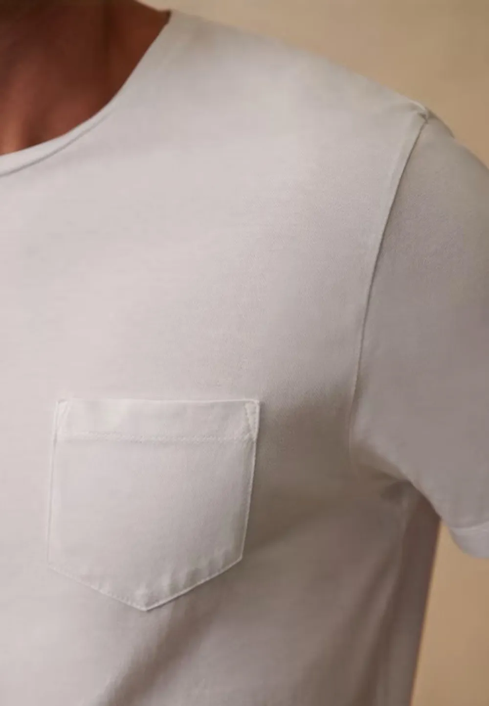 T-Shirt-White