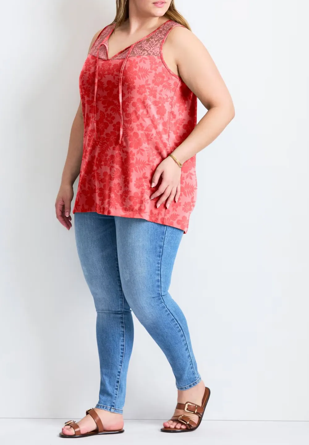 Round Neck Sleeveless Top