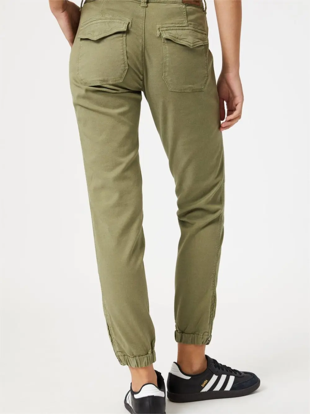 Slim Cargo Pants