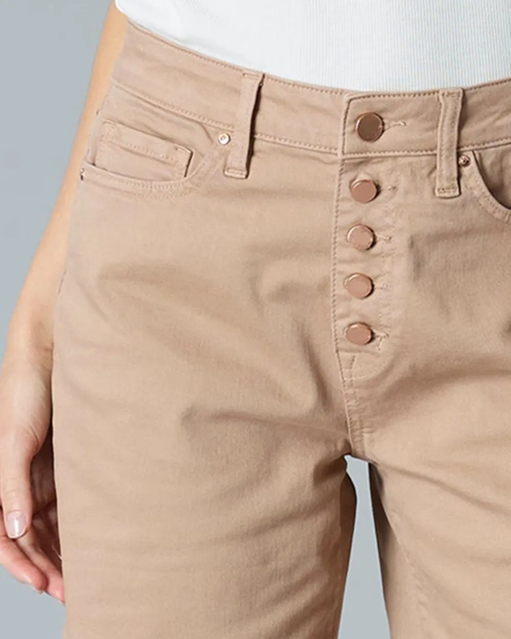 Brown Sugar Mid Length Short