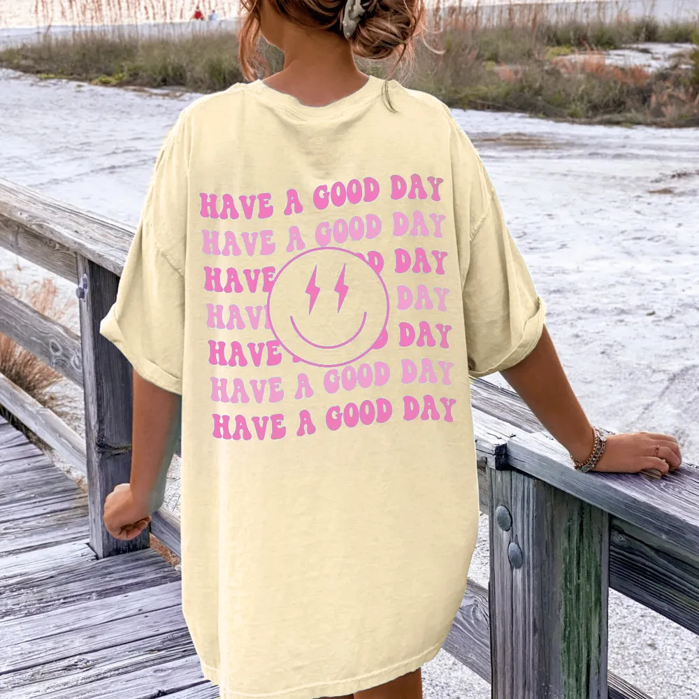 Good Day Repeating Print Short Sleeve Tee