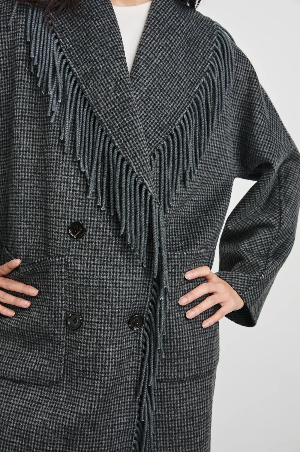 Wool Coat With Fringed Collar Design