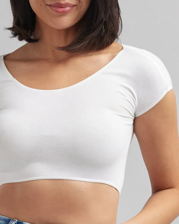 Trendy Cropped Crew Neck Tee