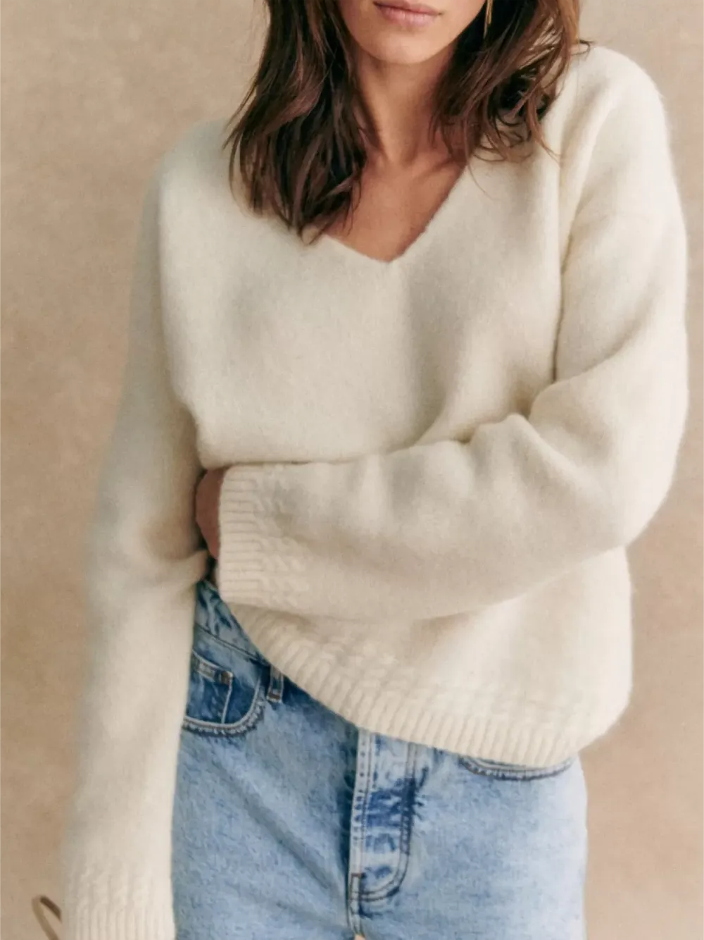 Slightly Oversized Volume  Knitwear
