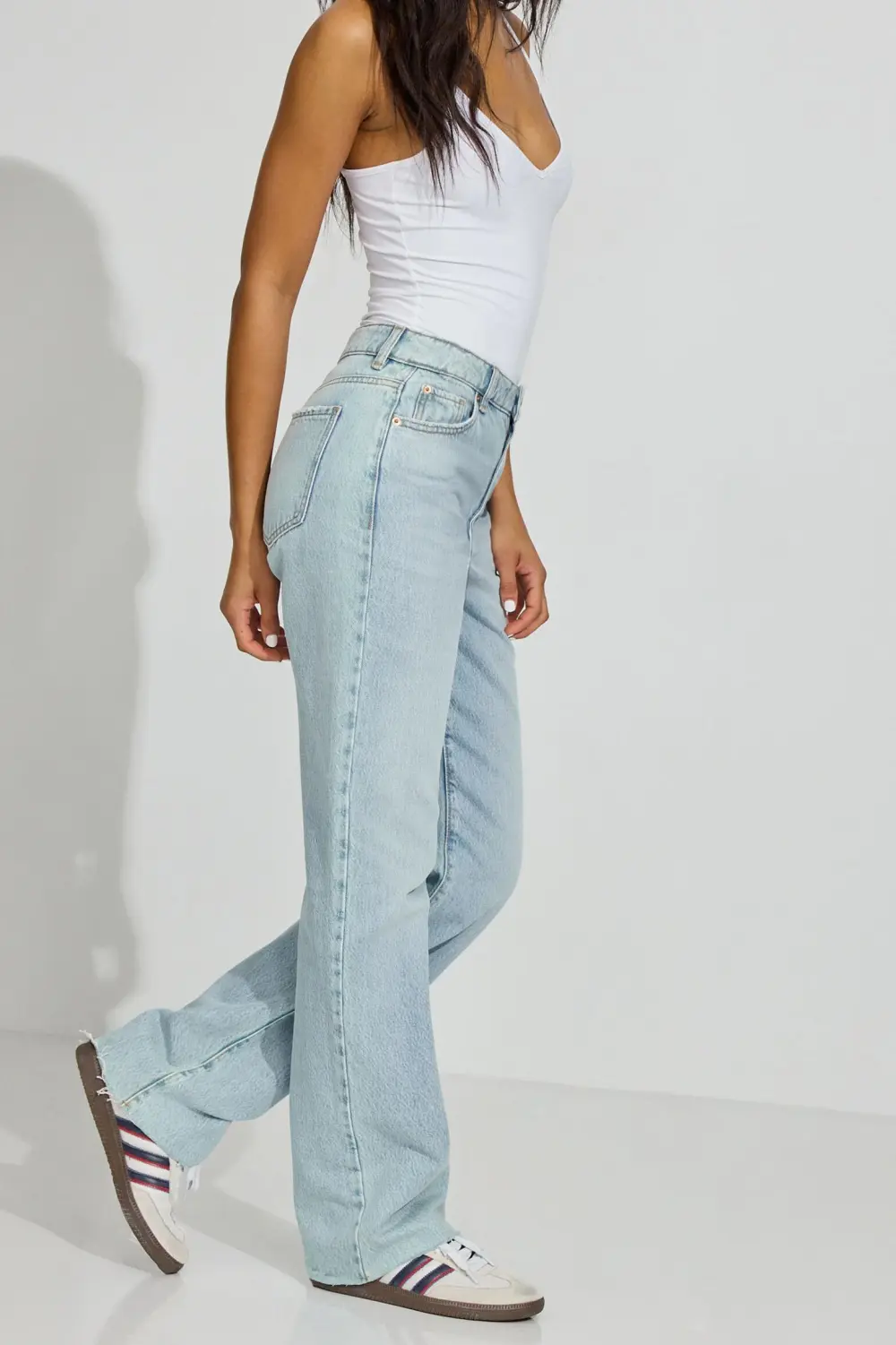 Retro Straight Light Blue Jeans