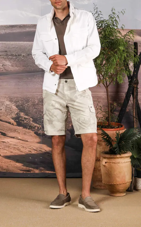 Men's Slim Fit Large Pocket Cotton Beige Camouflage Shorts