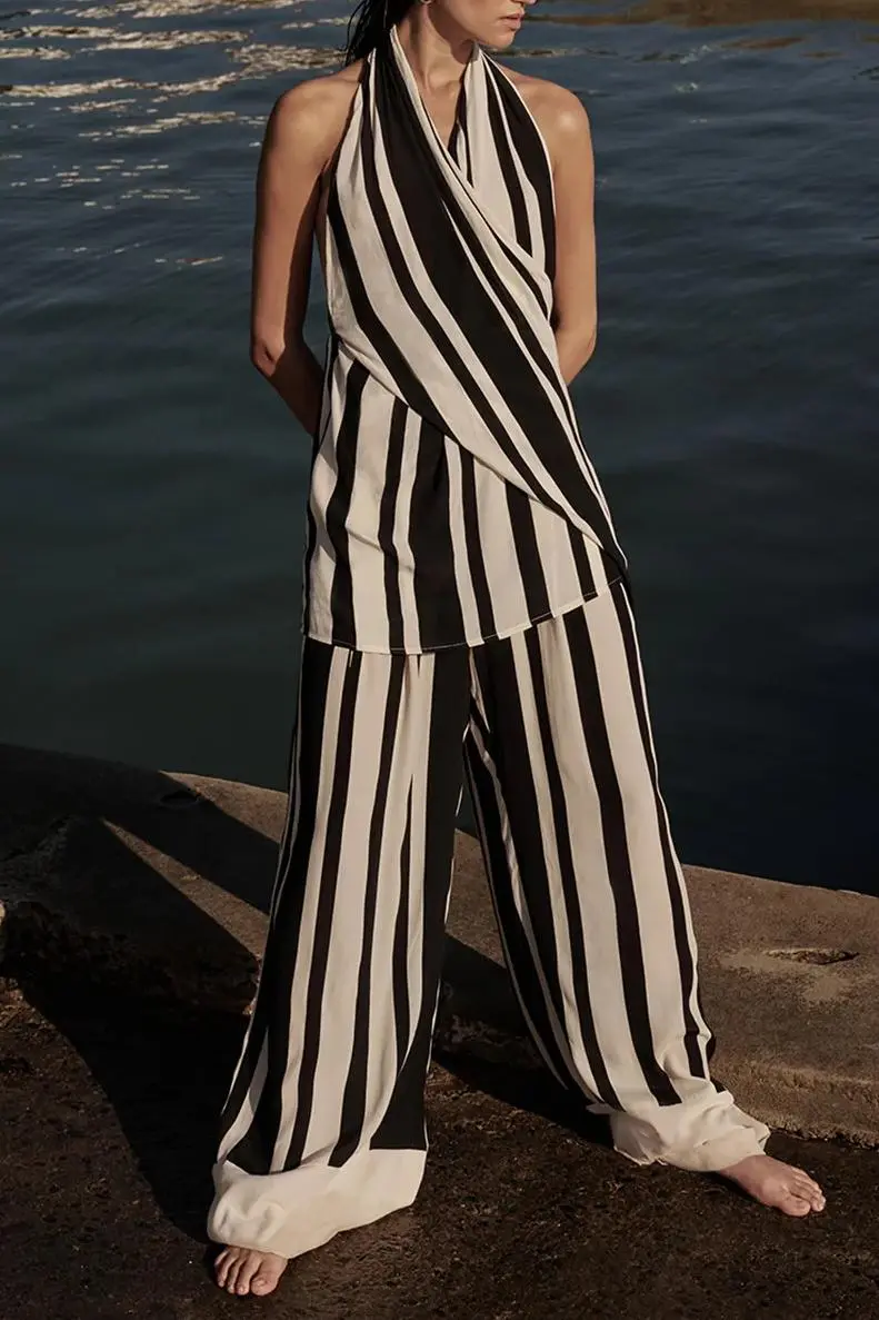 BLACK STRIPE PANT