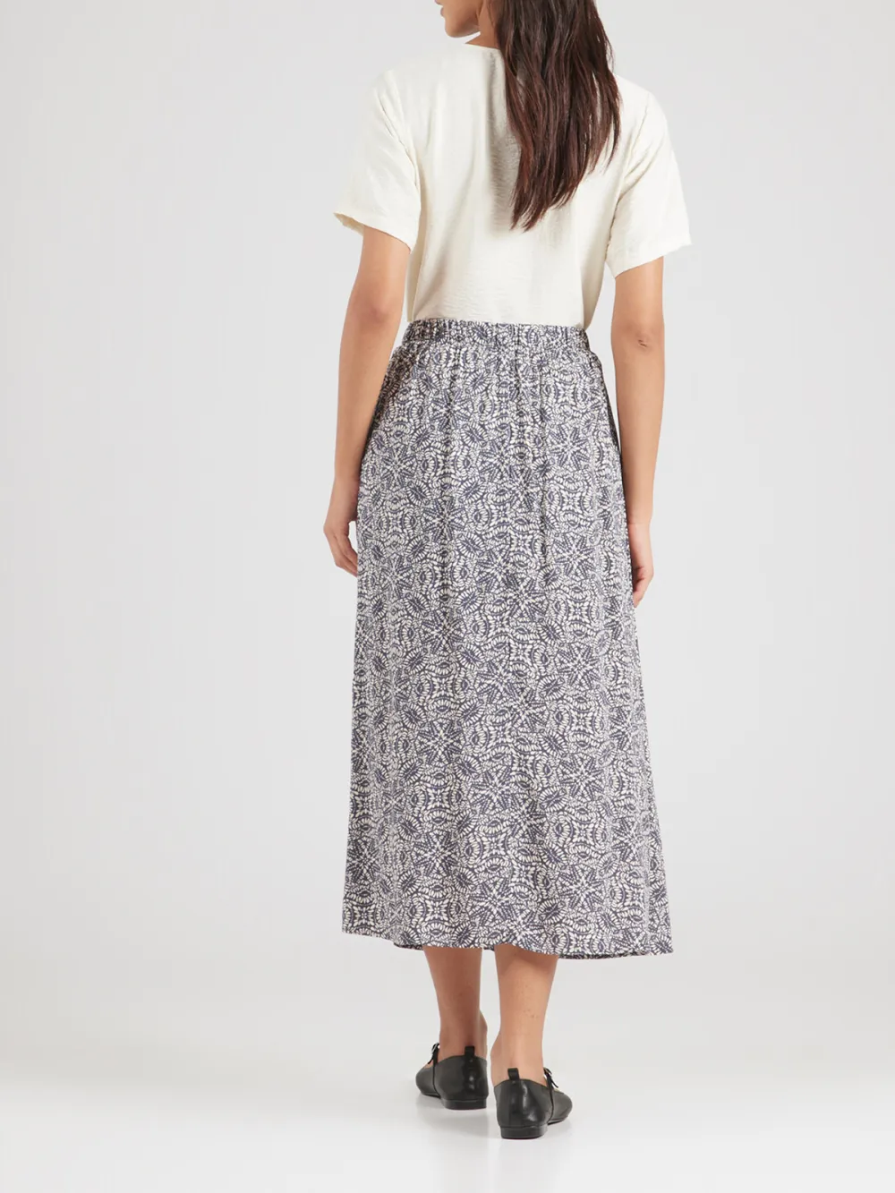 Smooth Fabric Casual Style A-line Skirt