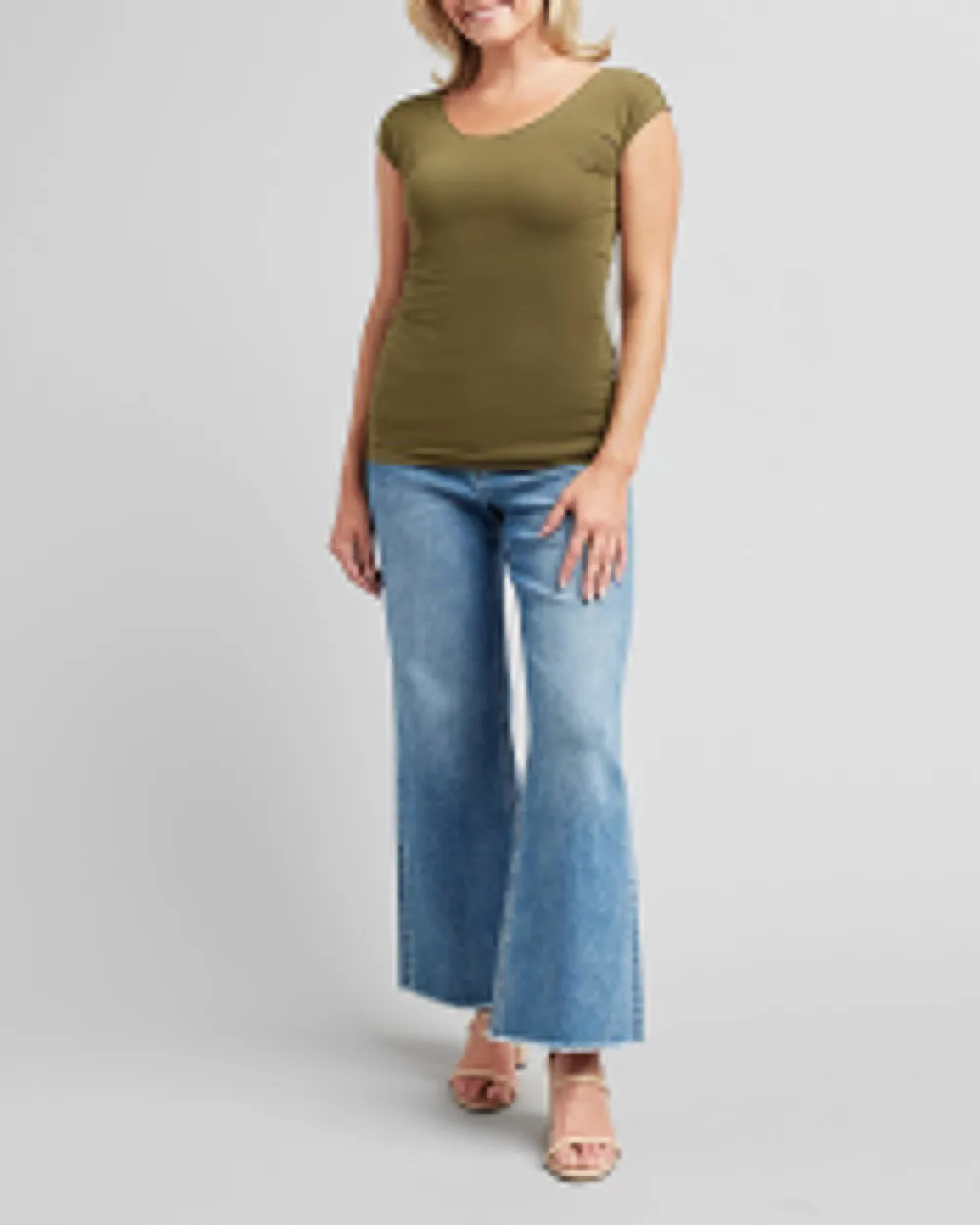 Short Sleeve Fitted T-Shirt