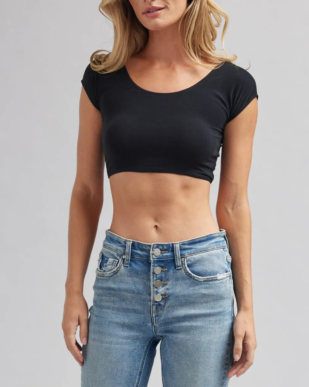 Trendy Cropped Crew Neck Tee