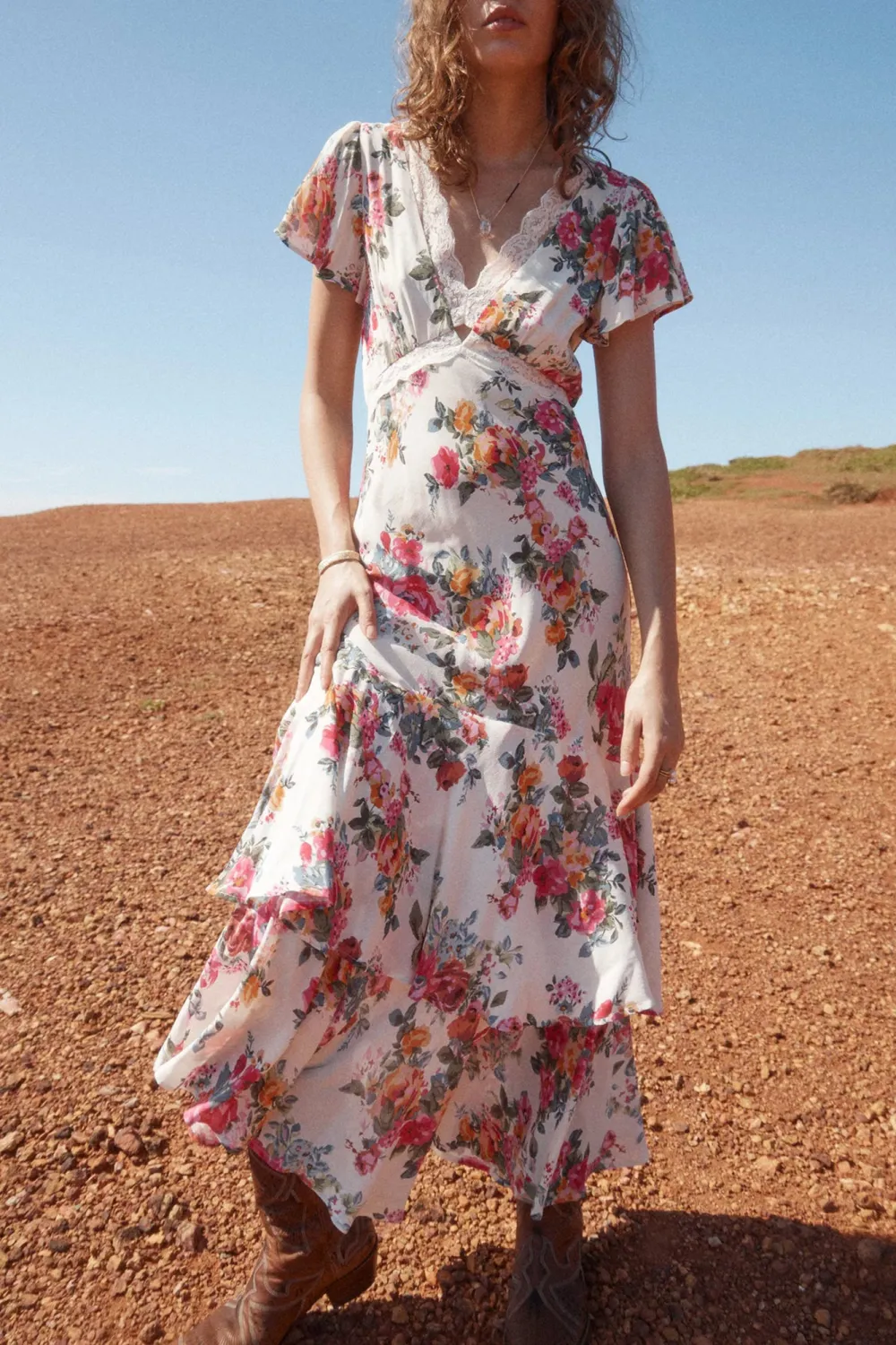 White Printing Simple Temperament V-Neck Dress