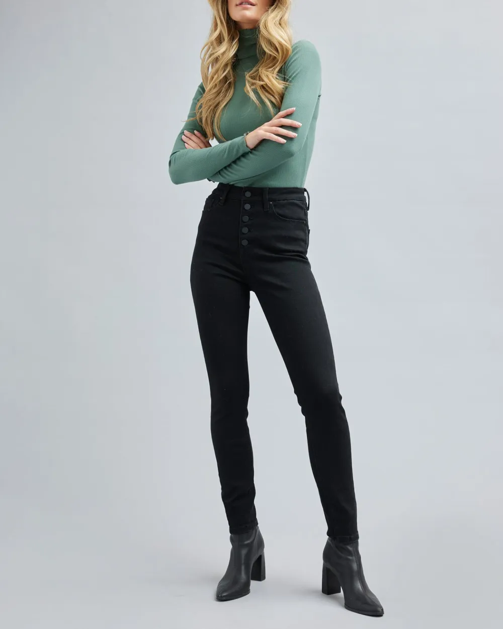 Black High Rise Skinny Jean