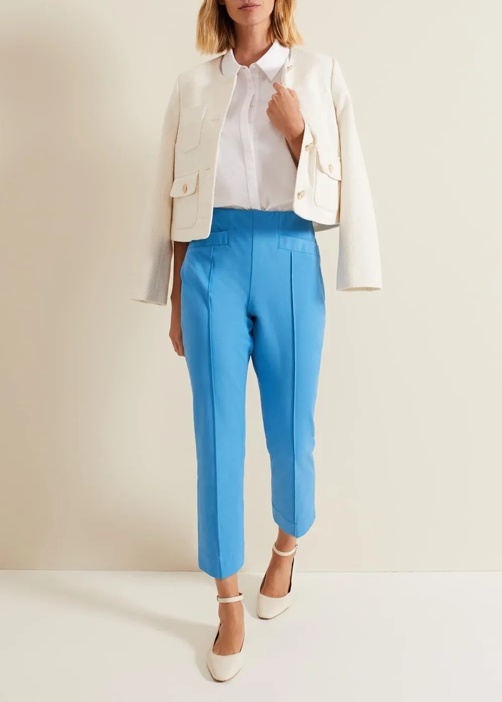 Conical Lady Pleated Trouser Suit