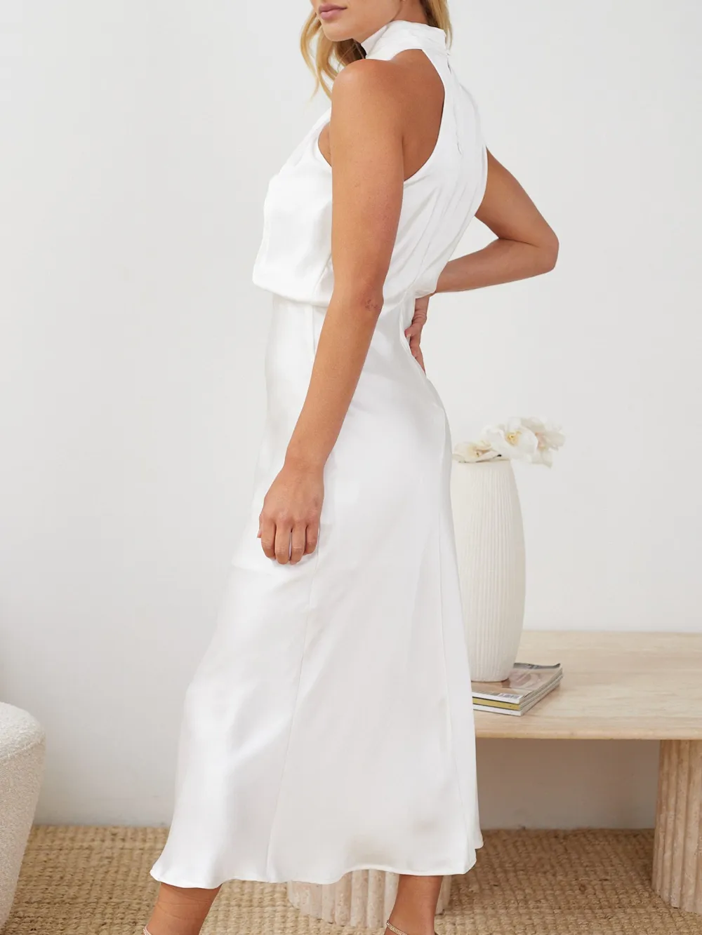 White Casual Style High Neck Dress