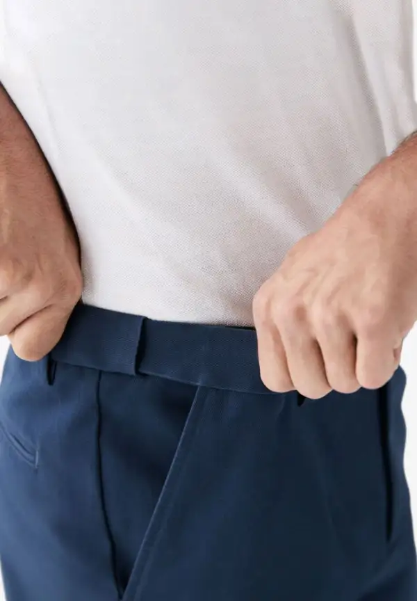 Classic Fit Wrinkle-Free Expandable Waist Plain Front Pants
