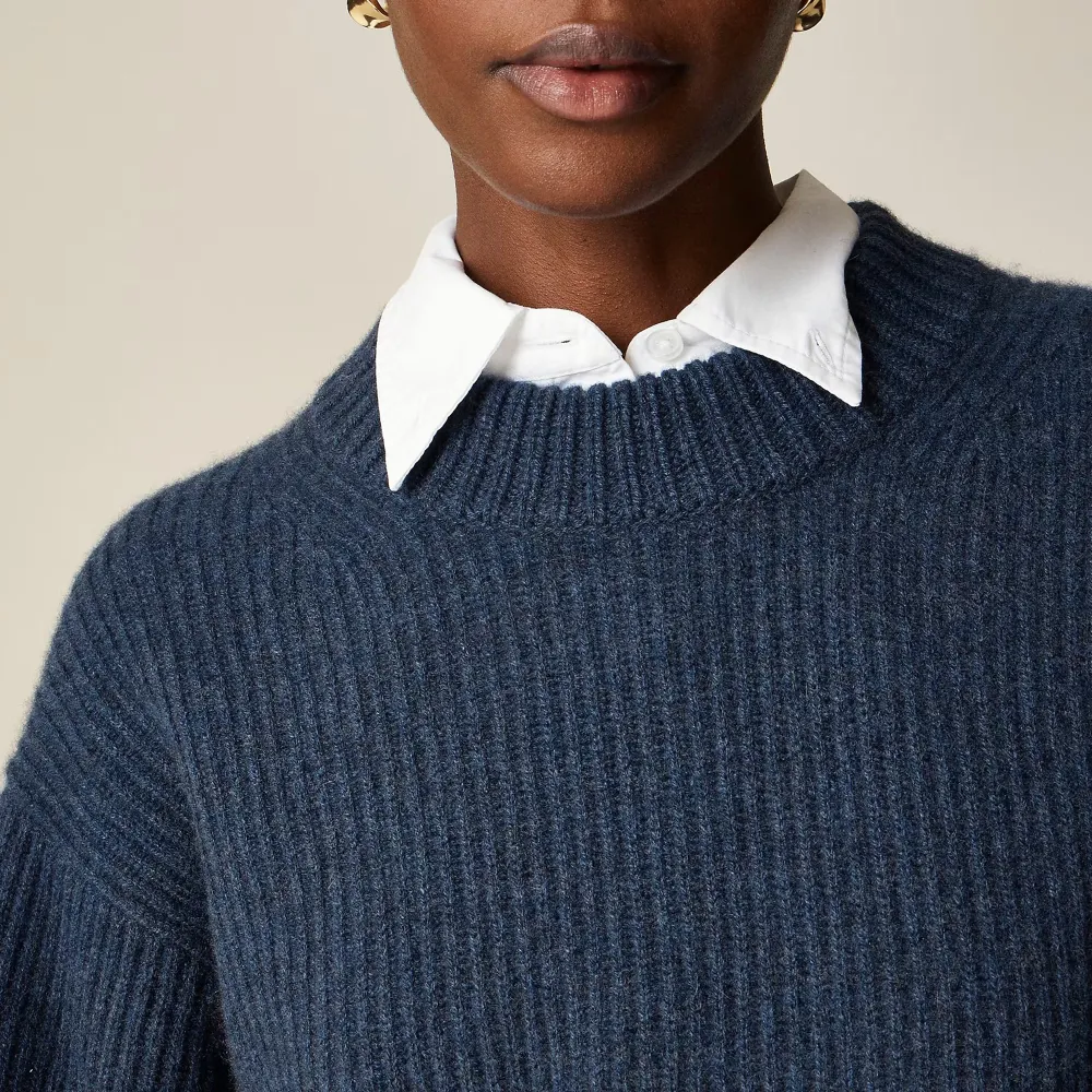 Ribbed Cashmere Cropped Crewneck Sweaters