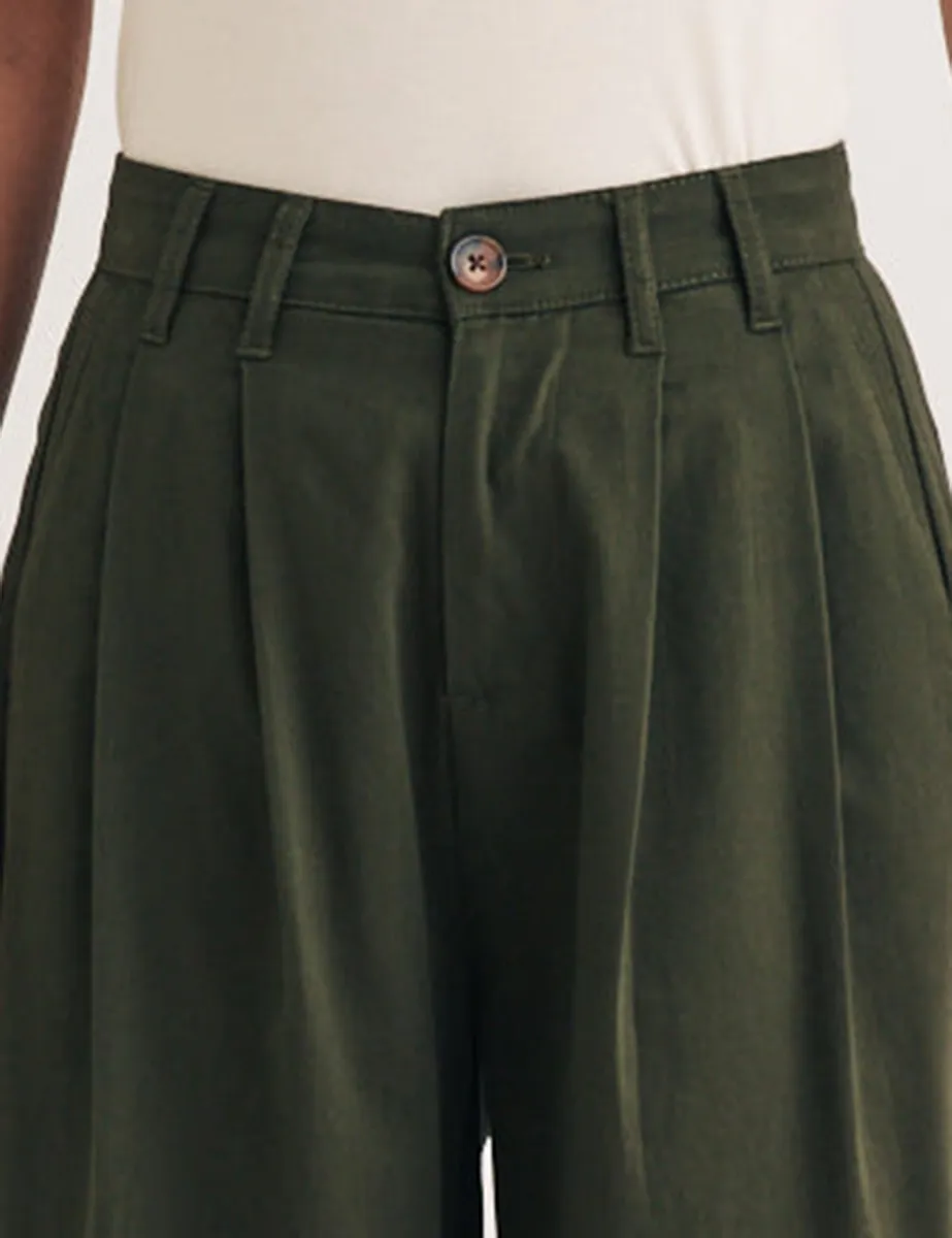 Deep Green Twill Pleated Wide Leg Trousers